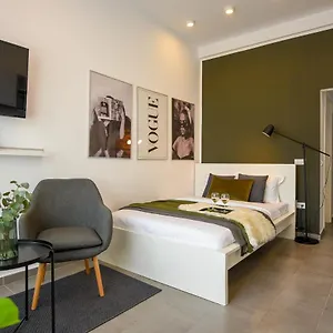 Classy Comfort - Chic On Regina Elisabeta Bucureşti