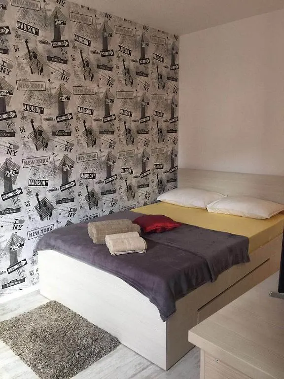 Cozy Studio Bukarest Apartman
